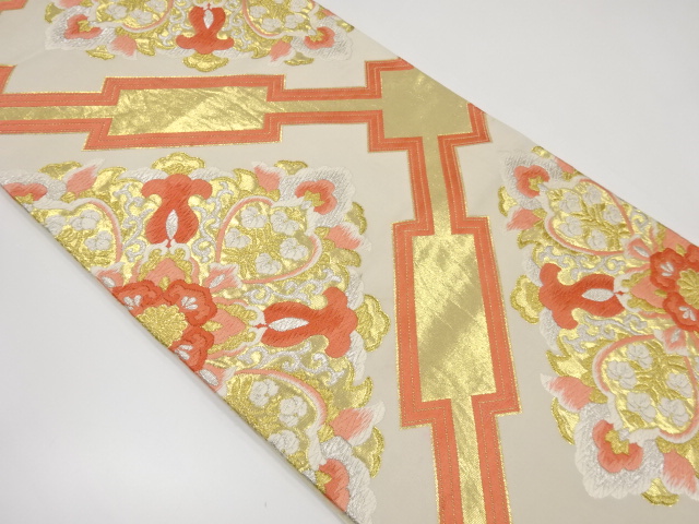 華紋織り出し袋帯